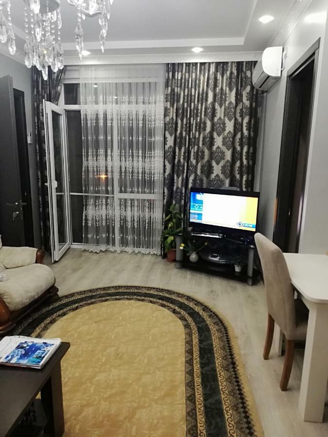 Apartment Irina Batumi Exterior foto